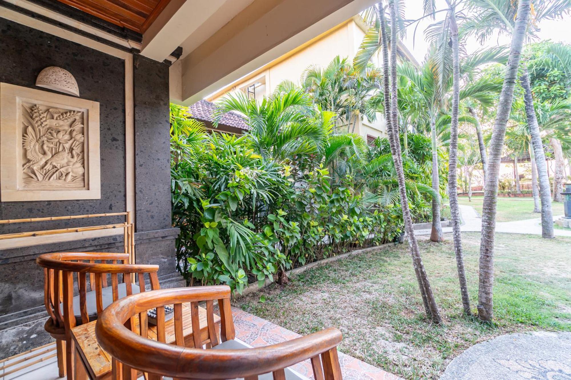 Kembang Kuning Hotel อูลูวาตู ภายนอก รูปภาพ
